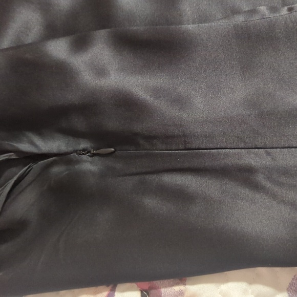 Studio Jax Silk Blouse - Picture 3 of 6